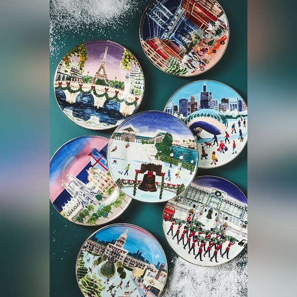 NWT Holiday in the City Austin Dessert Plate - Picture 3 of 3